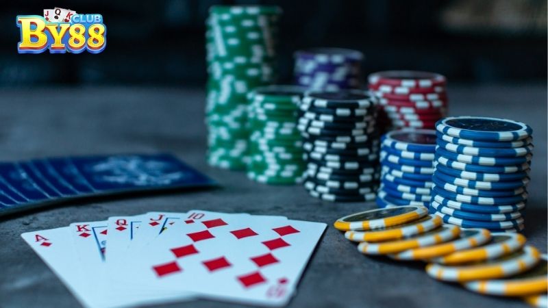 Lợi ích của việc chơi poker tại By88